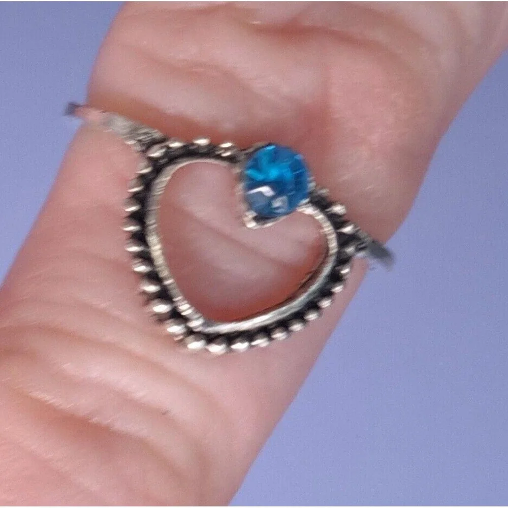 New Heart Ring Size 5.5 Silver Tone Blue Stone Fashion Jewelry Midi Pinky Kiddie
